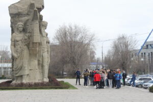img 7911 300x200 - 9 апреля состоялась коммерческая экскурсионная поездка на электропоезде по маршруту Саратов – Волгоград.
