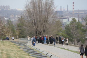 img 7941 300x200 - 9 апреля состоялась коммерческая экскурсионная поездка на электропоезде по маршруту Саратов – Волгоград.